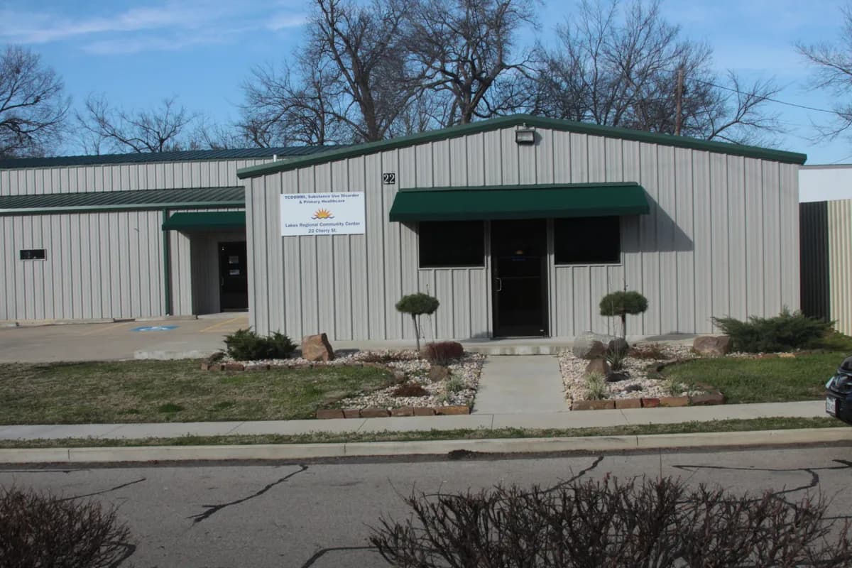 Lakes Regional MHMR Center - Hero Image