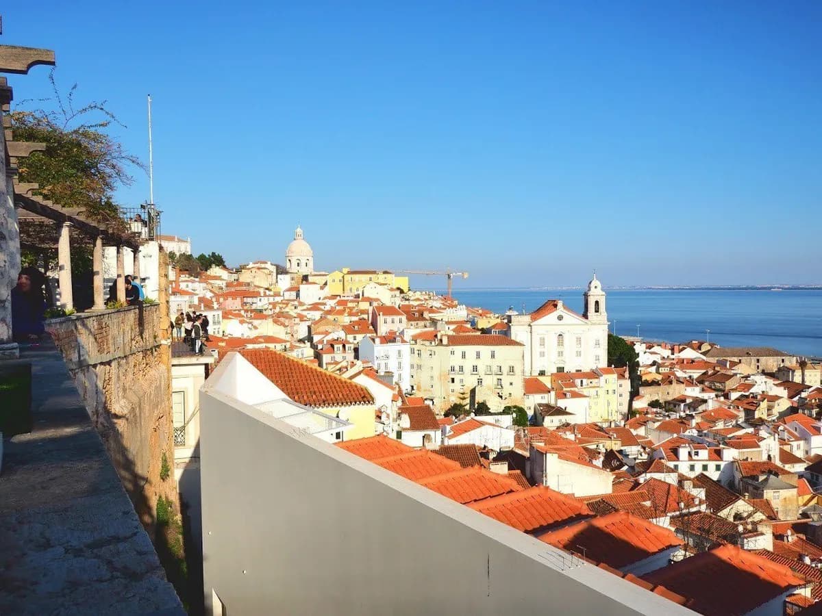Lisbon - Thumbnail 3
