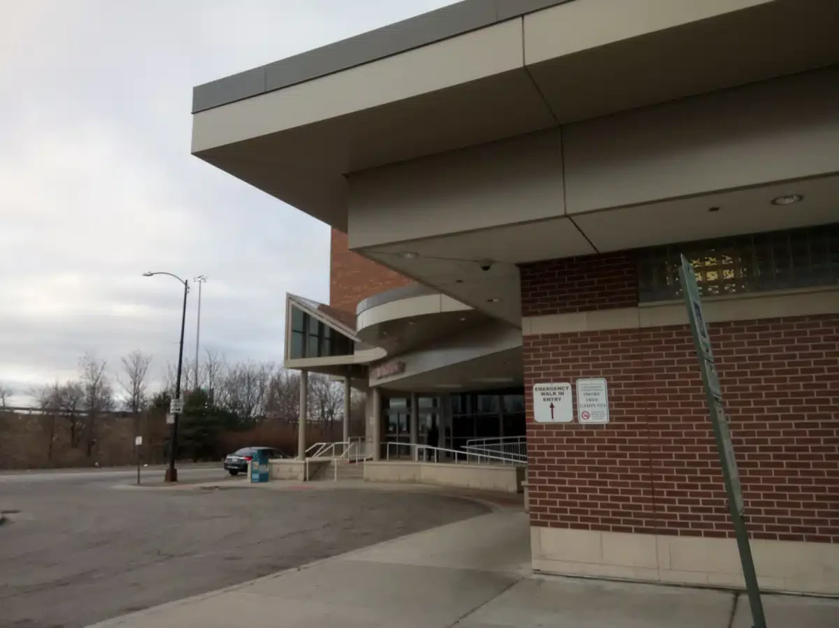 Loretto Hospital - Thumbnail 10