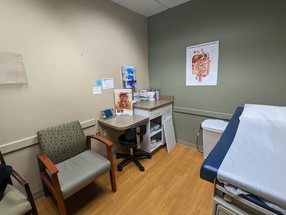Middle River Healthcare - Thumbnail 2