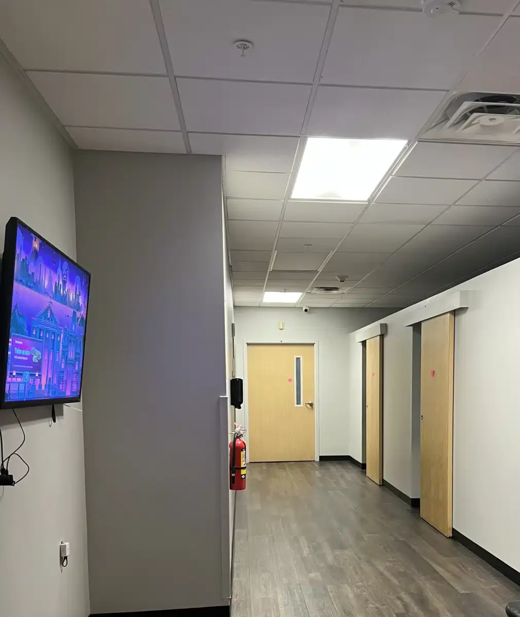 Midwest Center Youngstown - Thumbnail 2