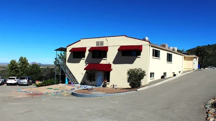 Mingus Mountain Academy - Thumbnail 2