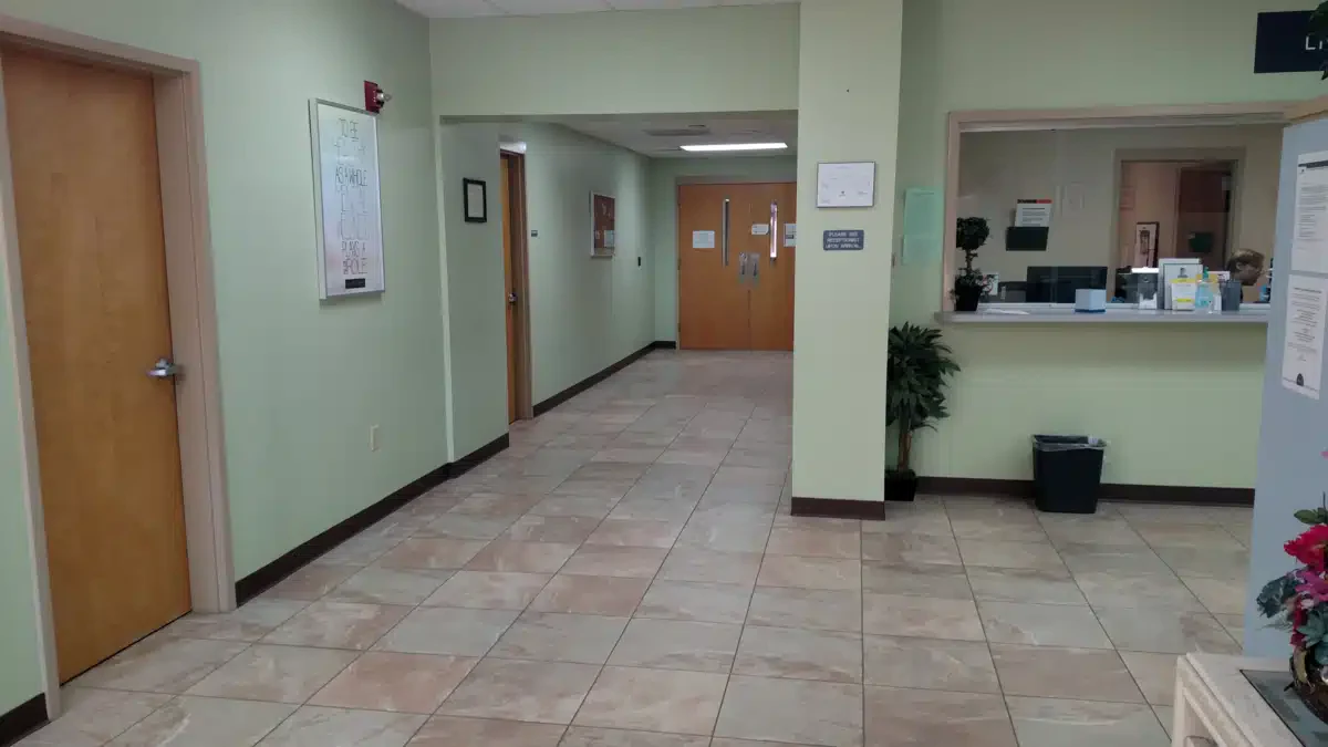 Monarch - Thumbnail 9