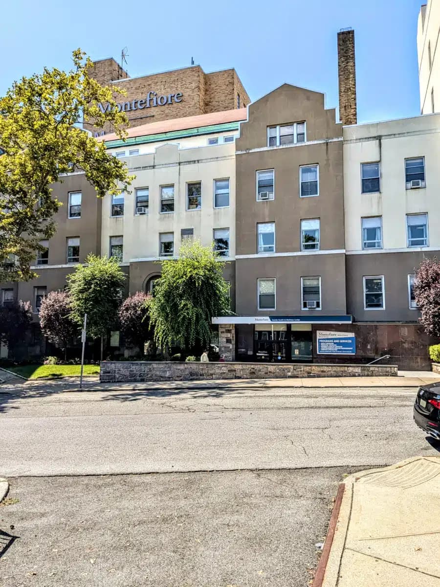 Montefiore Mount Vernon Hospital - Thumbnail 2