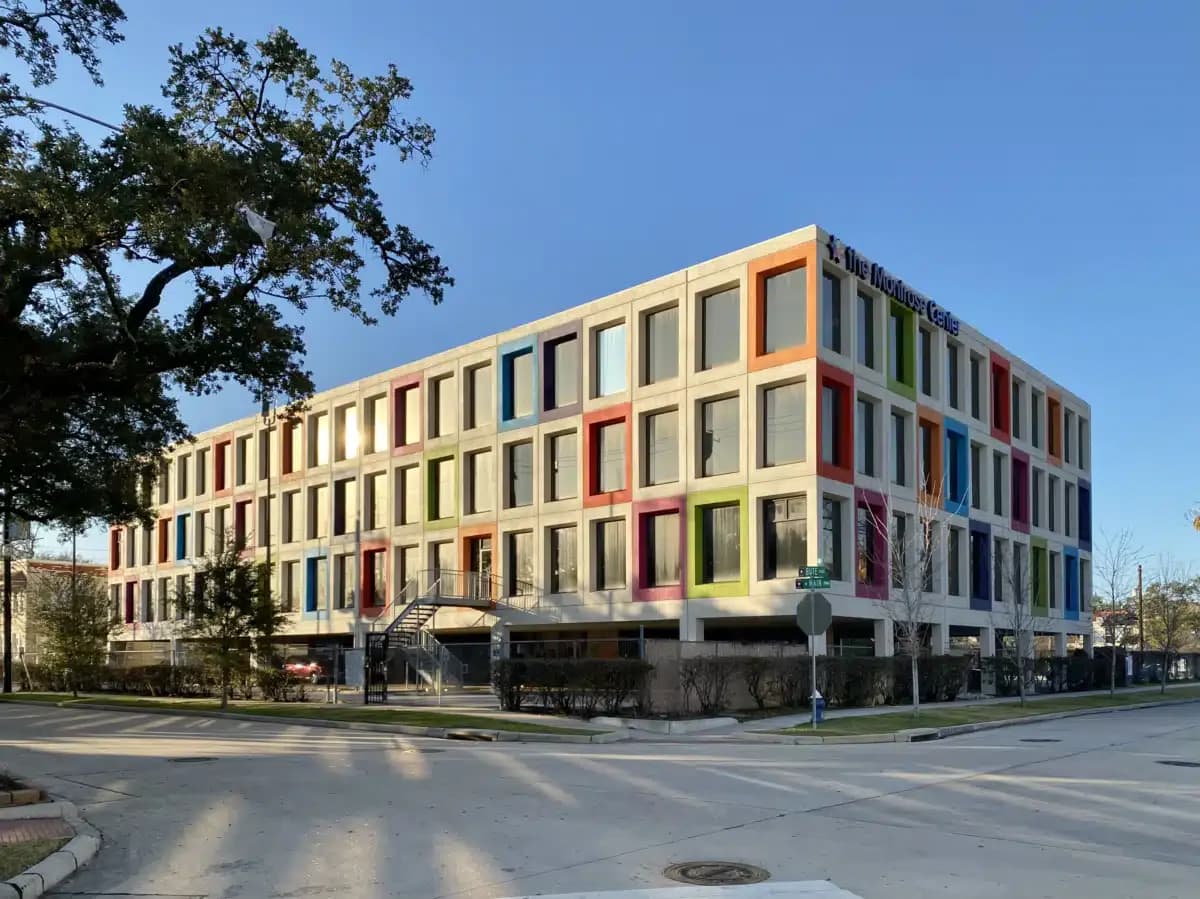 Montrose Center - Thumbnail 2