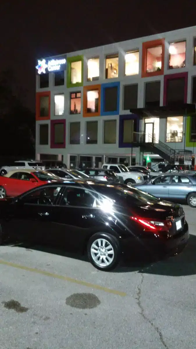 Montrose Center - Thumbnail 8