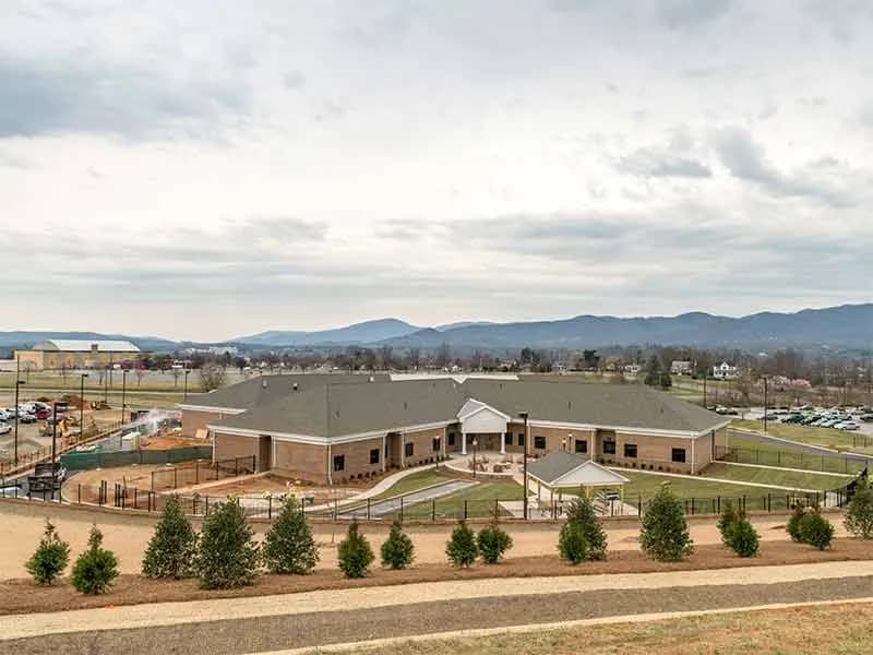 Mount Regis Center - Thumbnail 3