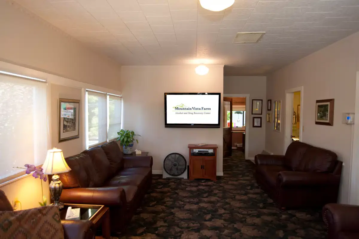 Mountain Vista Farm - Thumbnail 9