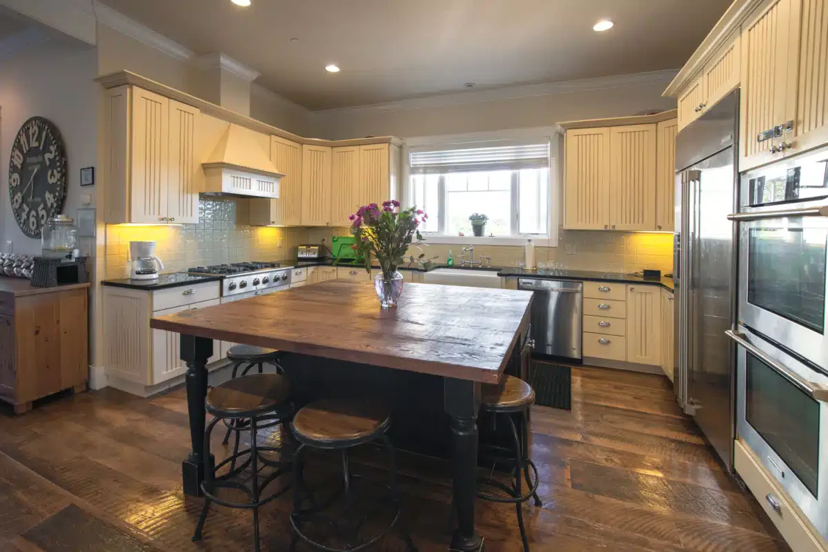 Muir Wood Adolescent and Family Servs - Thumbnail 10