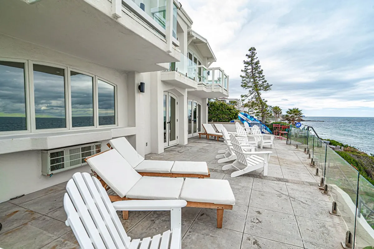 Oceanfront Recovery at Laguna Beach - Thumbnail 2
