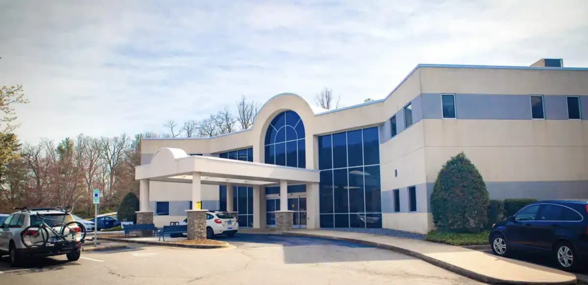 October Road Inc - Thumbnail 5