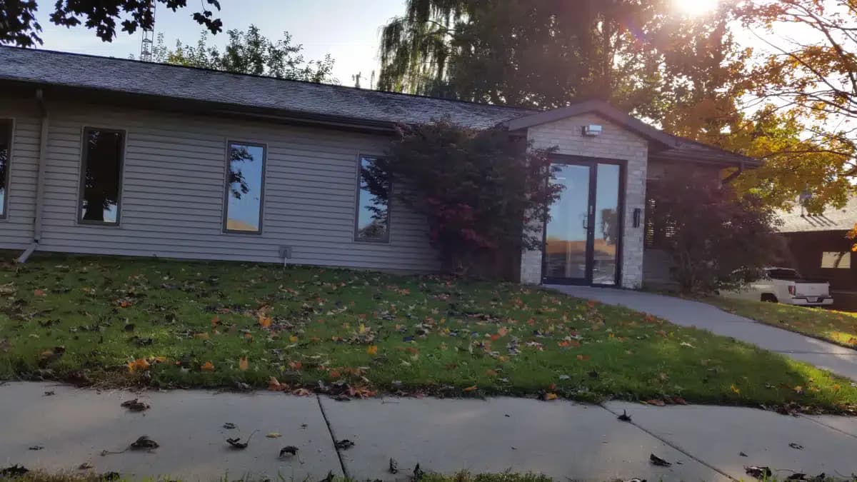 Pauquette Center for - Thumbnail 2