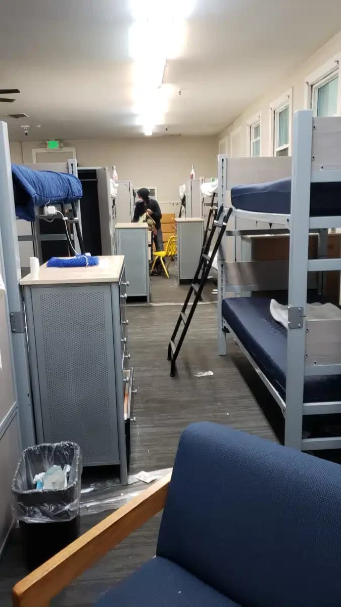 Phoenix House - Thumbnail 3