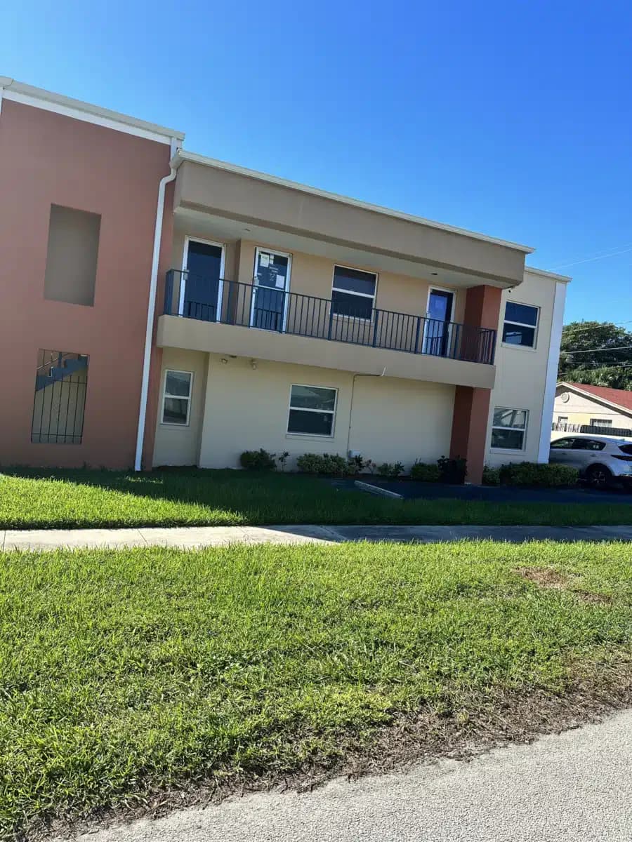 Pivot Treatment and Wellness Centers - Thumbnail 2