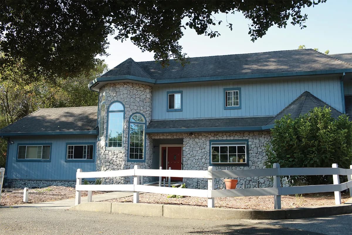 Pura Vida Recovery Services - Thumbnail 2