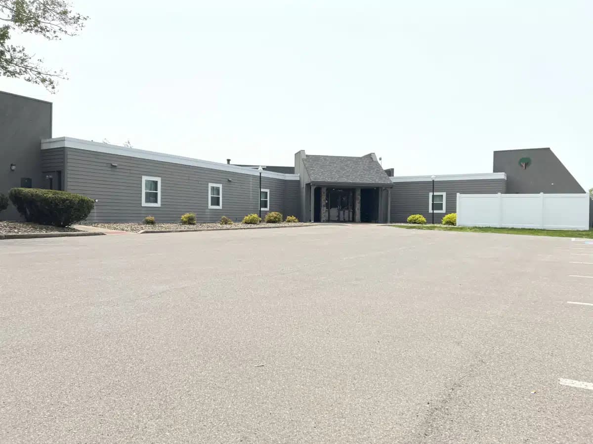 Resolutions Recovery Center - Thumbnail 3