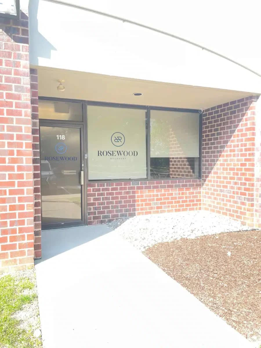 Rosewood Recovery - Thumbnail 4