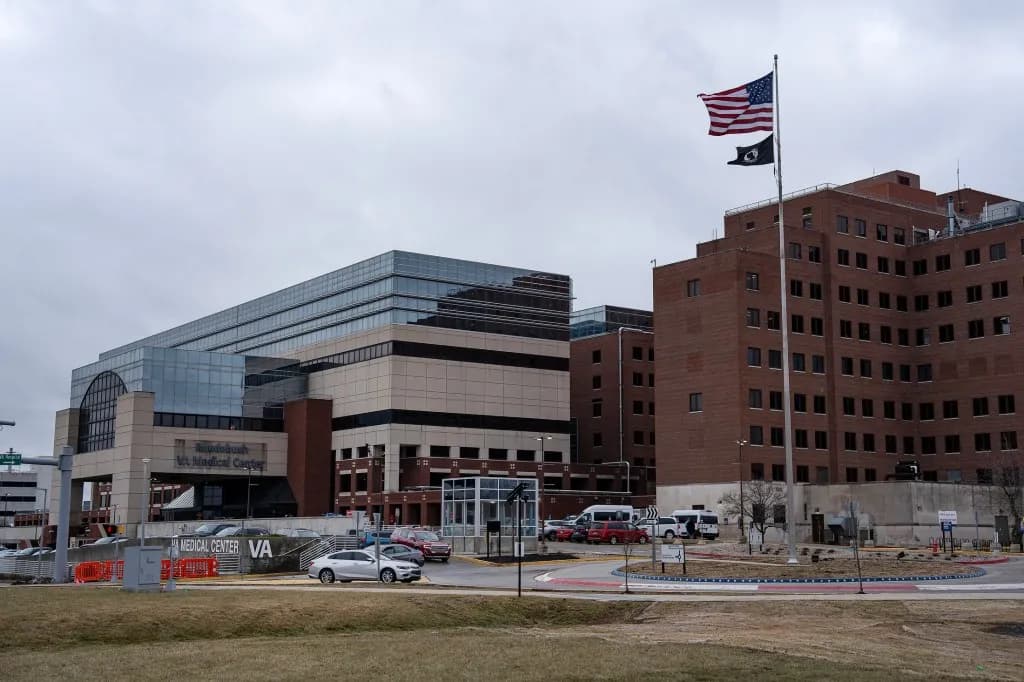 Roudebush VA Medical Center - Thumbnail 3