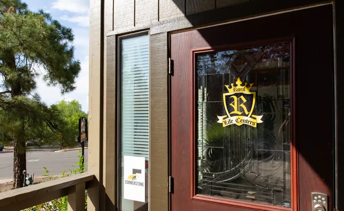 Royal Life Centers - Thumbnail 3