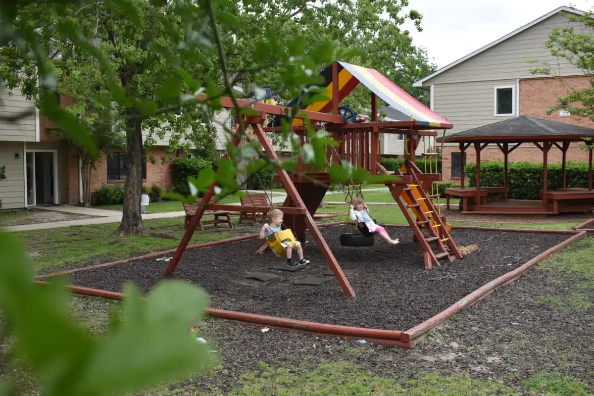 Santa Maria Hostel Inc - Thumbnail 3