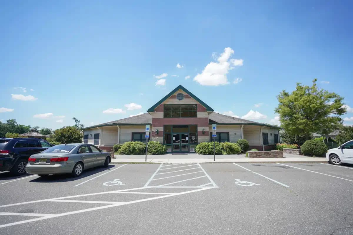 Seabrook House - Thumbnail 9