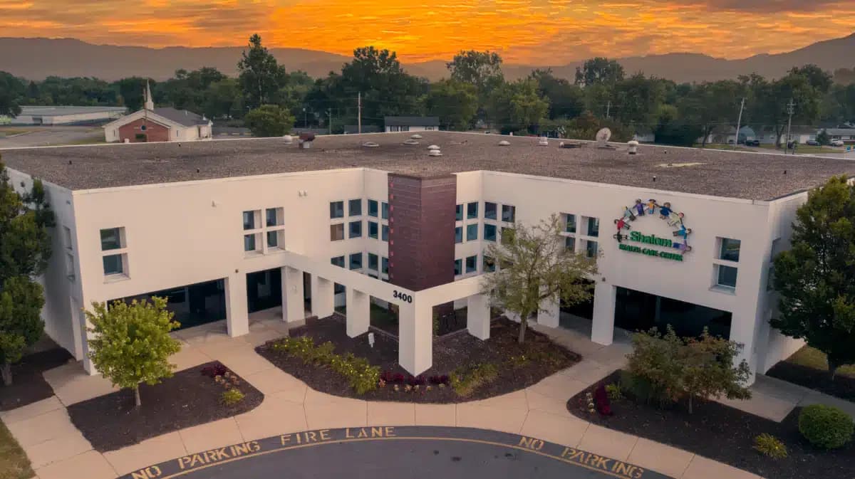 Shalom Healthcare Center - Thumbnail 8