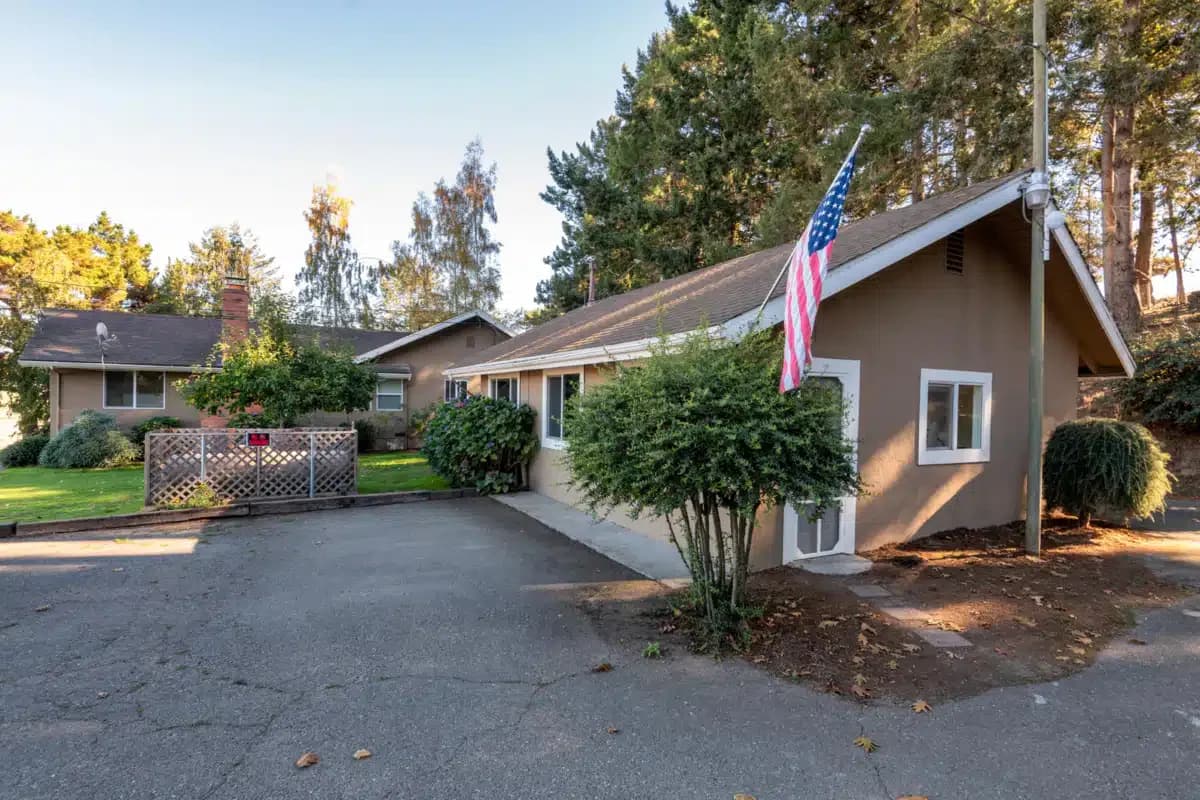 Sonoma Recovery Services LLC - Thumbnail 2