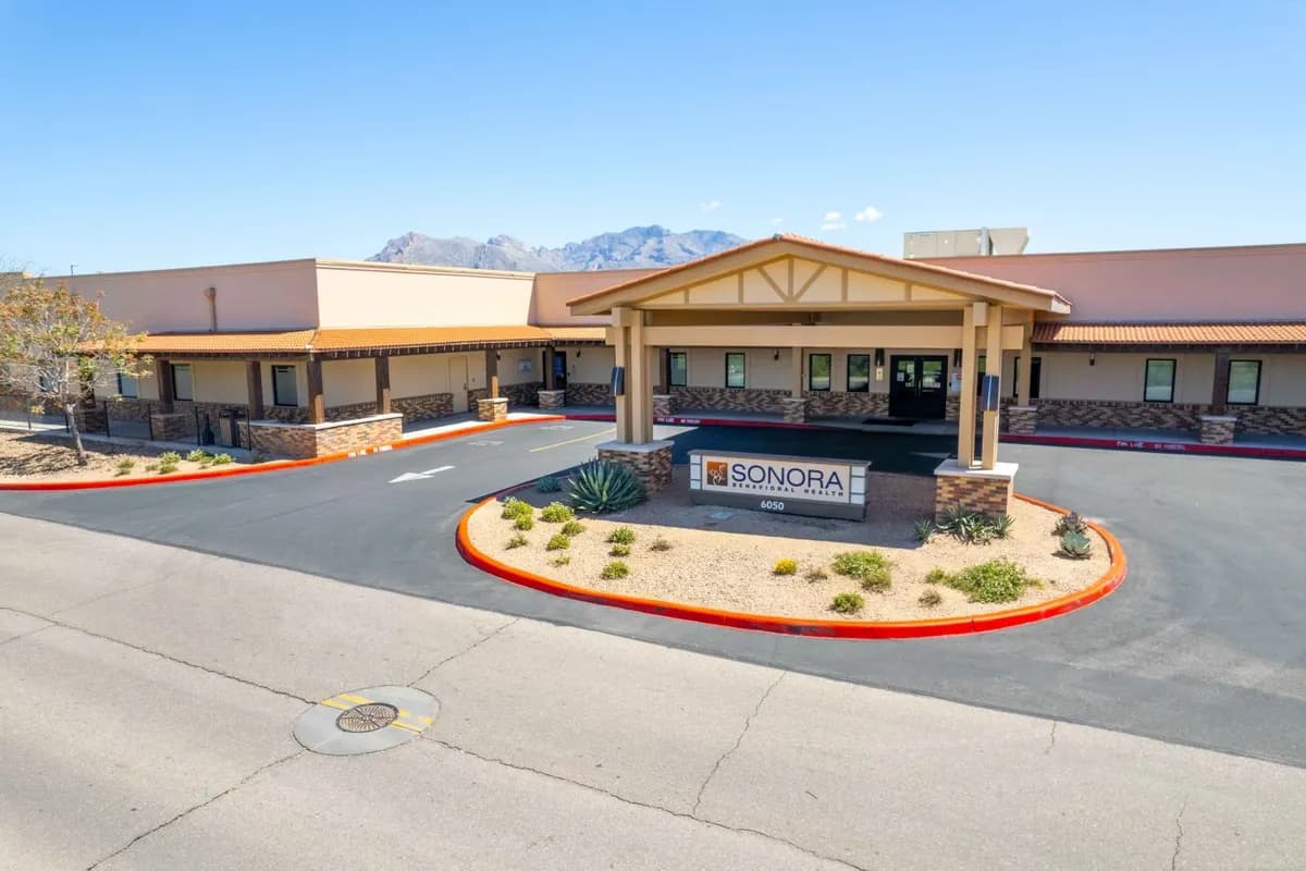 Sonora Behavioral Health Hospital - Thumbnail 2
