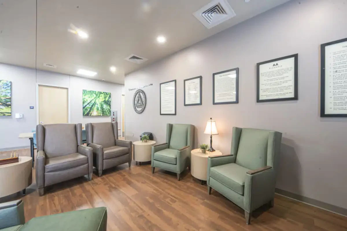 Springboard Center - Thumbnail 9