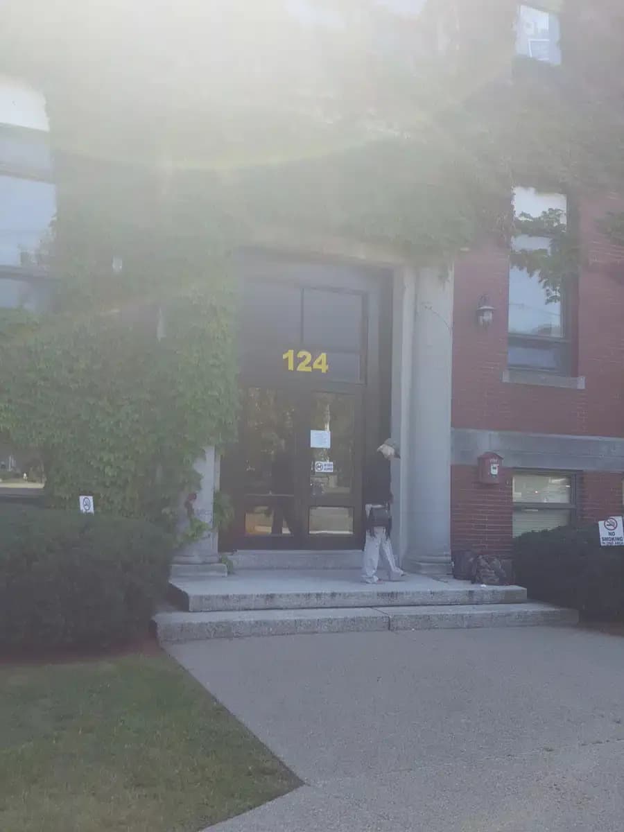 Square Medical Group/COE River House - Thumbnail 5