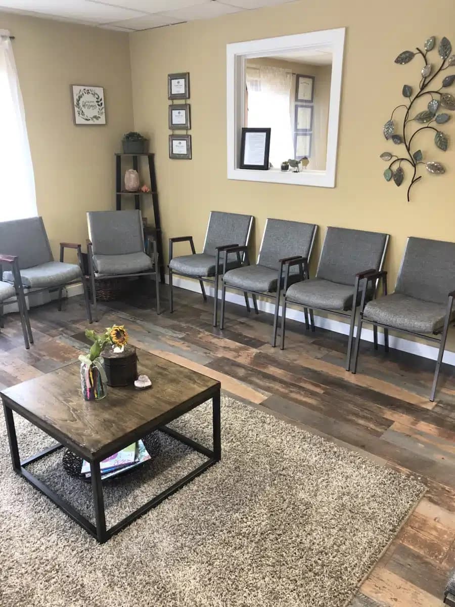 Summit Womens Recovery - Thumbnail 2