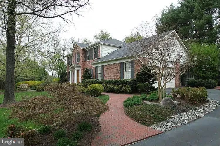 The Valley - Thumbnail 2