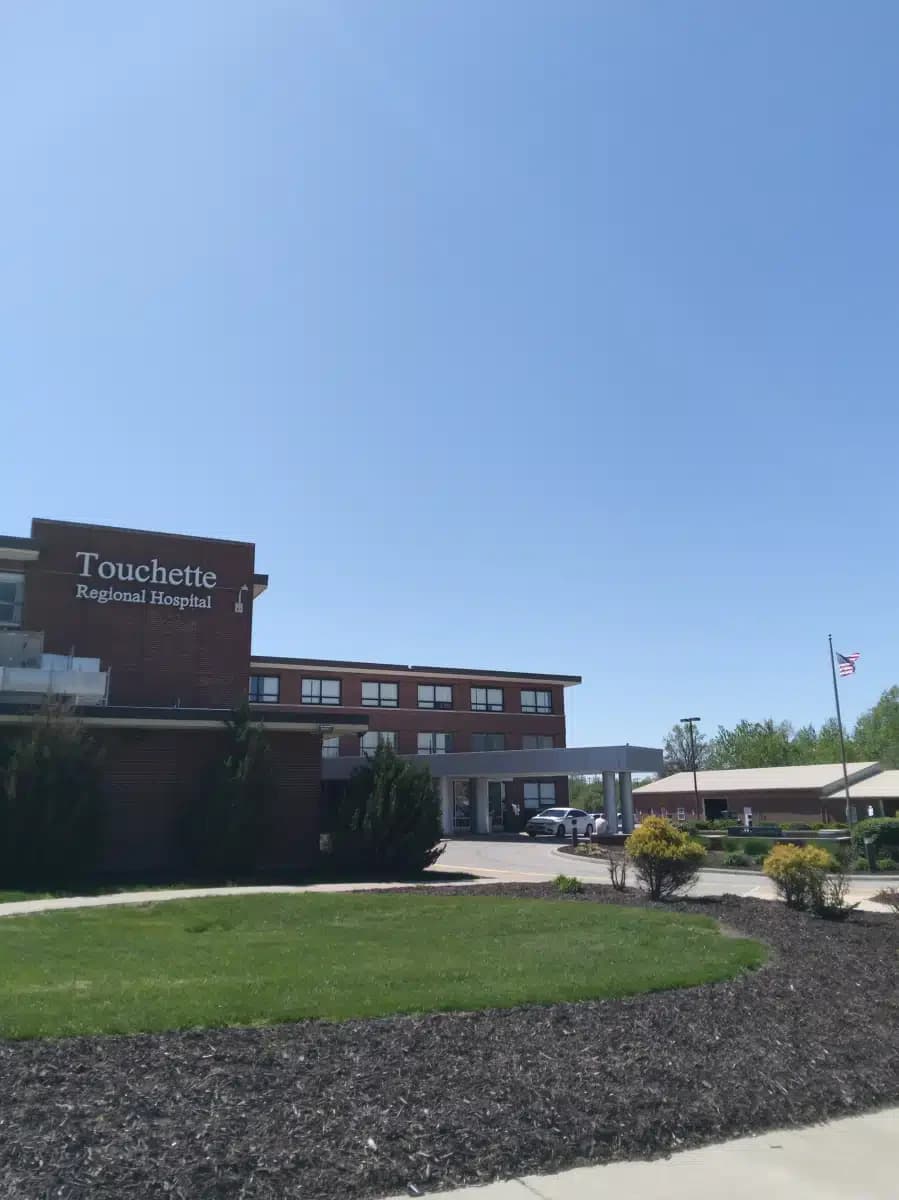 Touchette Regional Hospital - Thumbnail 2