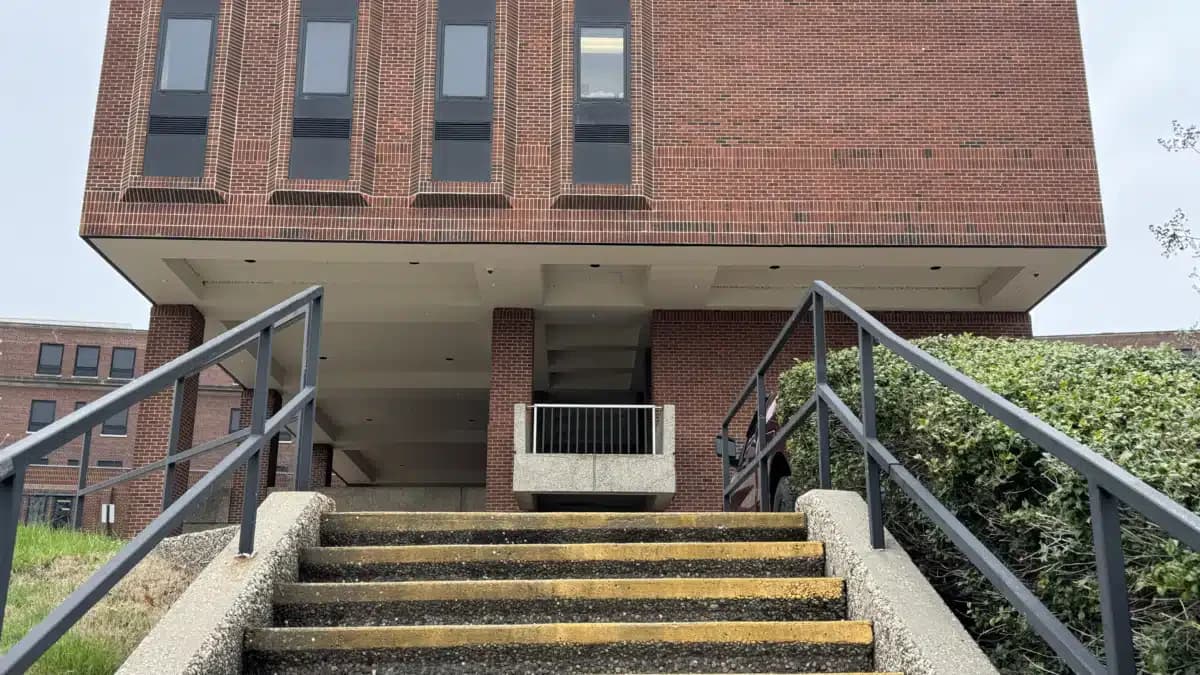 UofL Health - Thumbnail 9