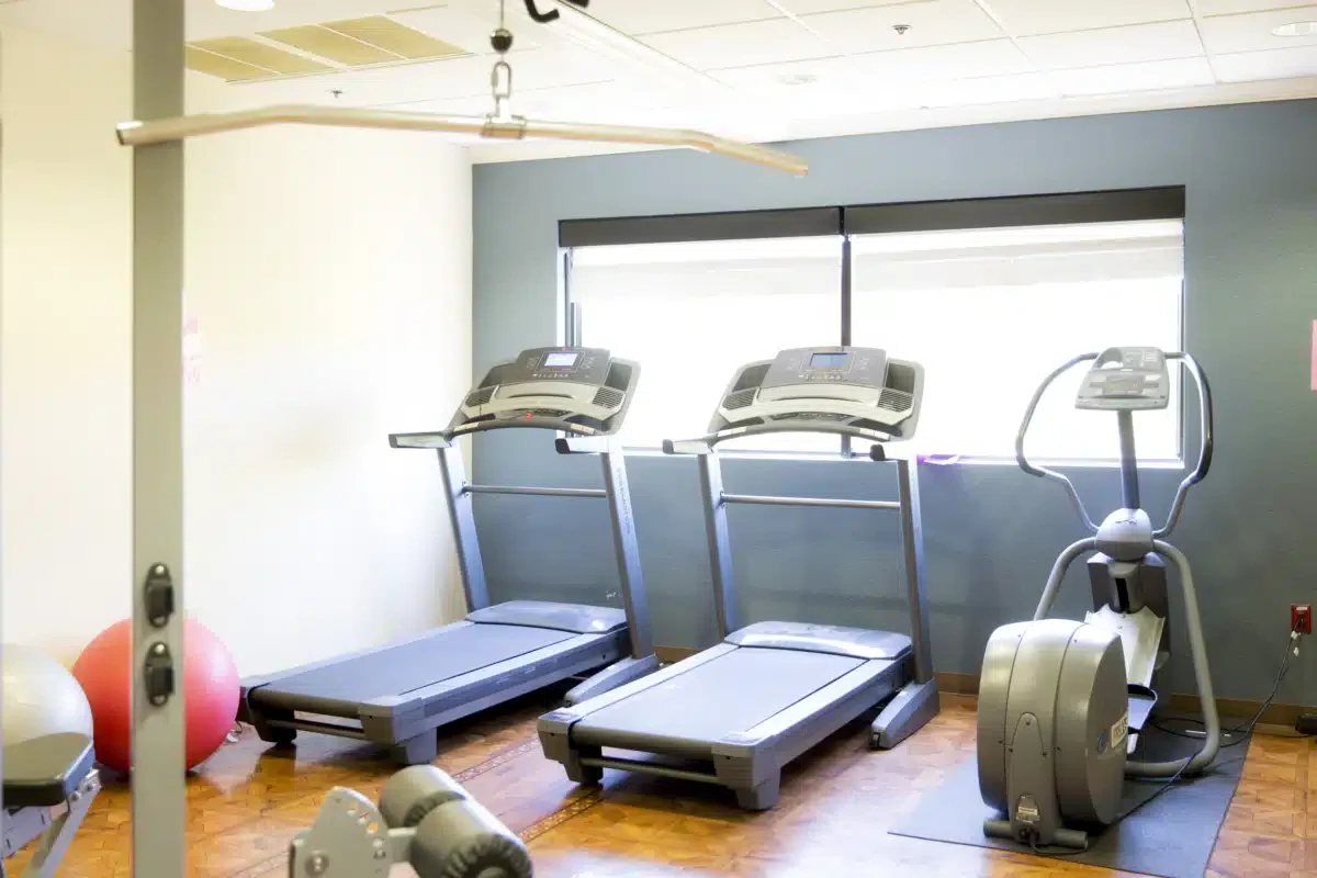 Valley Hospital - Thumbnail 3