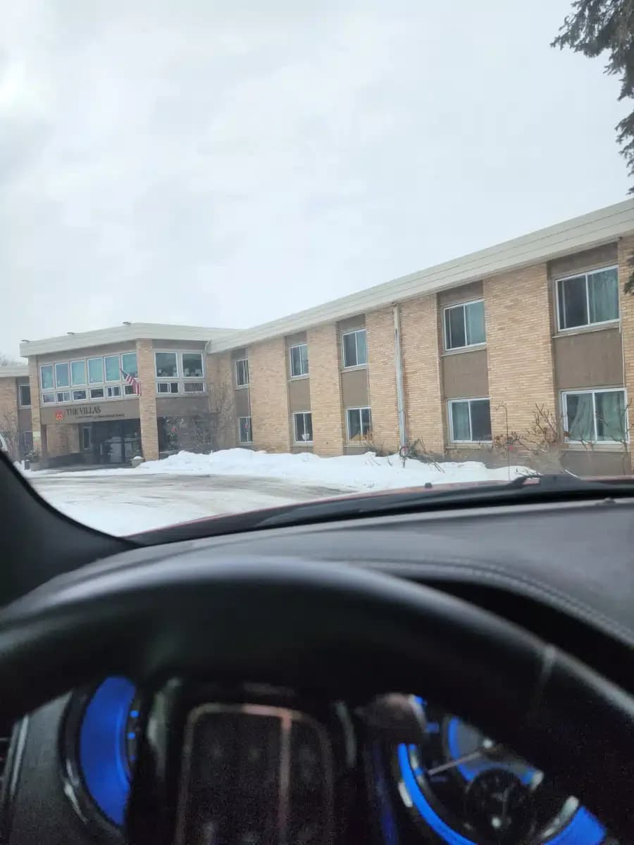 Villa at Bryn Mawr LLC - Thumbnail 10