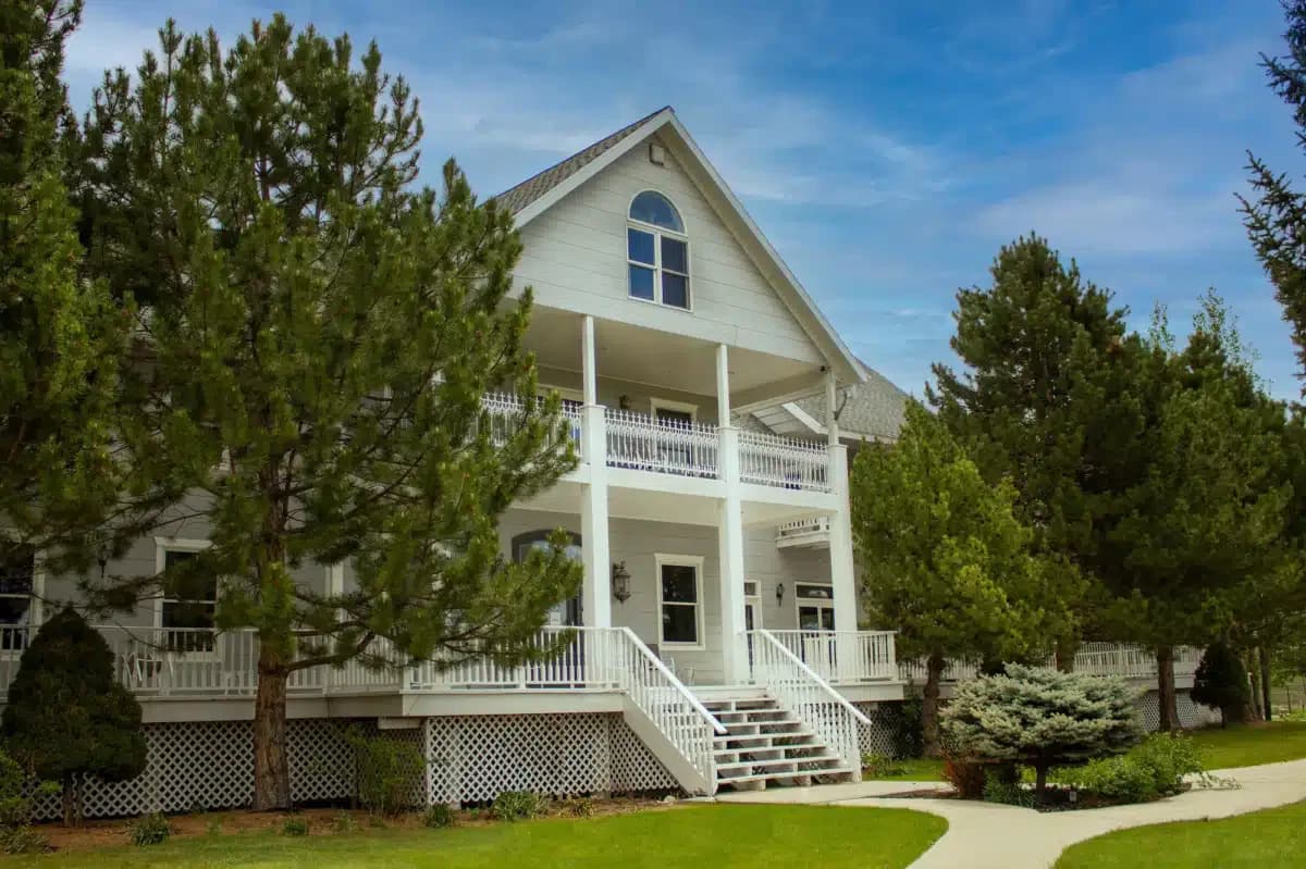 Wasatch Crest Womens Residential - Thumbnail 4