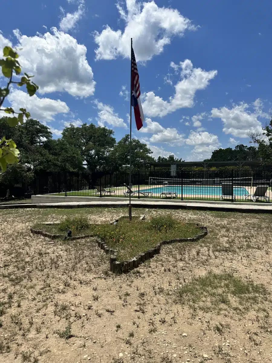 Windmill Wellness Ranch - Thumbnail 4