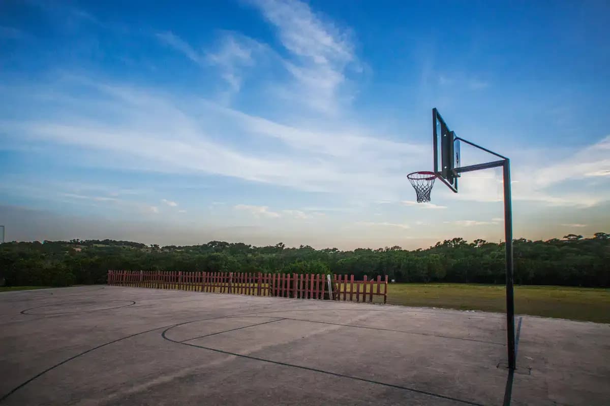 Windmill Wellness Ranch - Thumbnail 8