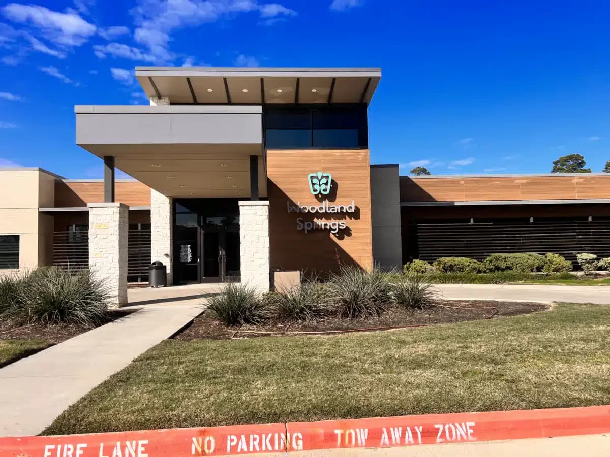 Woodland Springs Hospital - Thumbnail 10